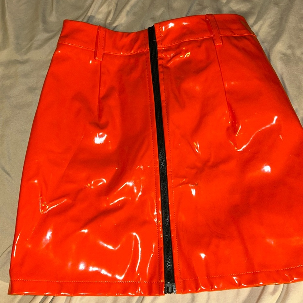 Orange polyester skirt full zip.